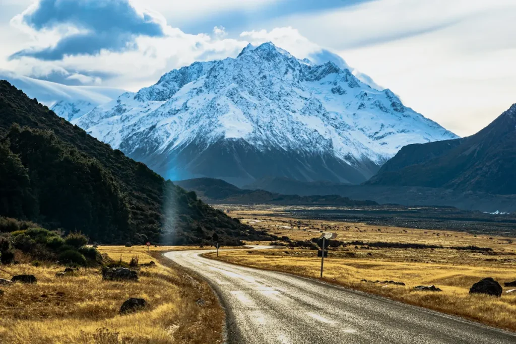 ニュージーランド旅行で人気の南島マウントクックの絶景ドライブ