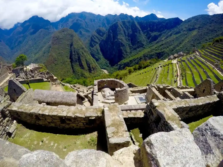 ペルー・マチュピチュ7日間モデルコース|ウルバンバ泊・高山病対策・世界遺産旅行プラン