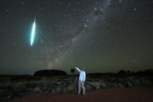 満天の星空・ウルル星空観測ツアー！プロカメラマン同行で星空写真撮影付き（ウルル・カタジュタ国立公園内での観測）